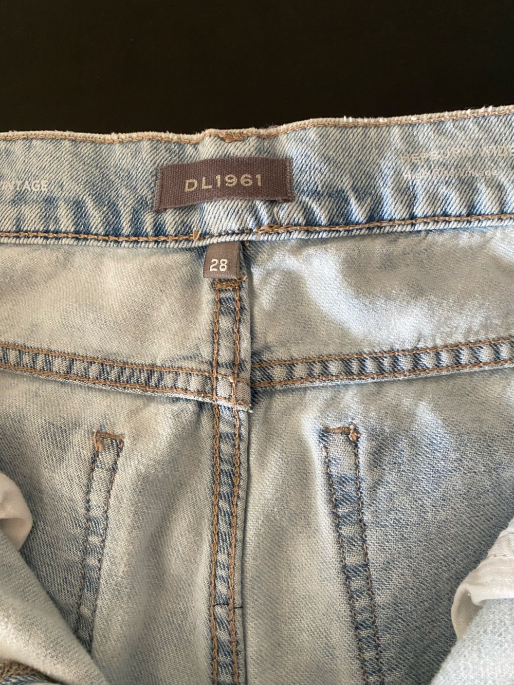 DL1961 Light Wash High-Rise Wide Leg Jeans - Picture 8 of 8